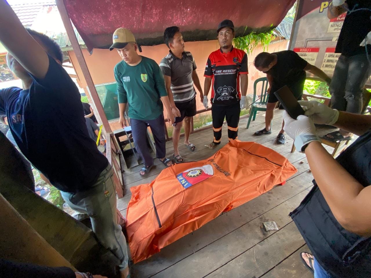 pegawai honorer bartim tewas gantung diri